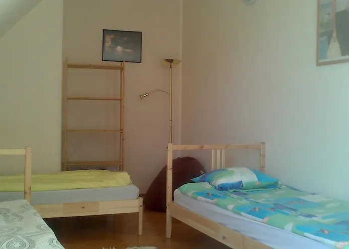 Dormitory Room Mixed